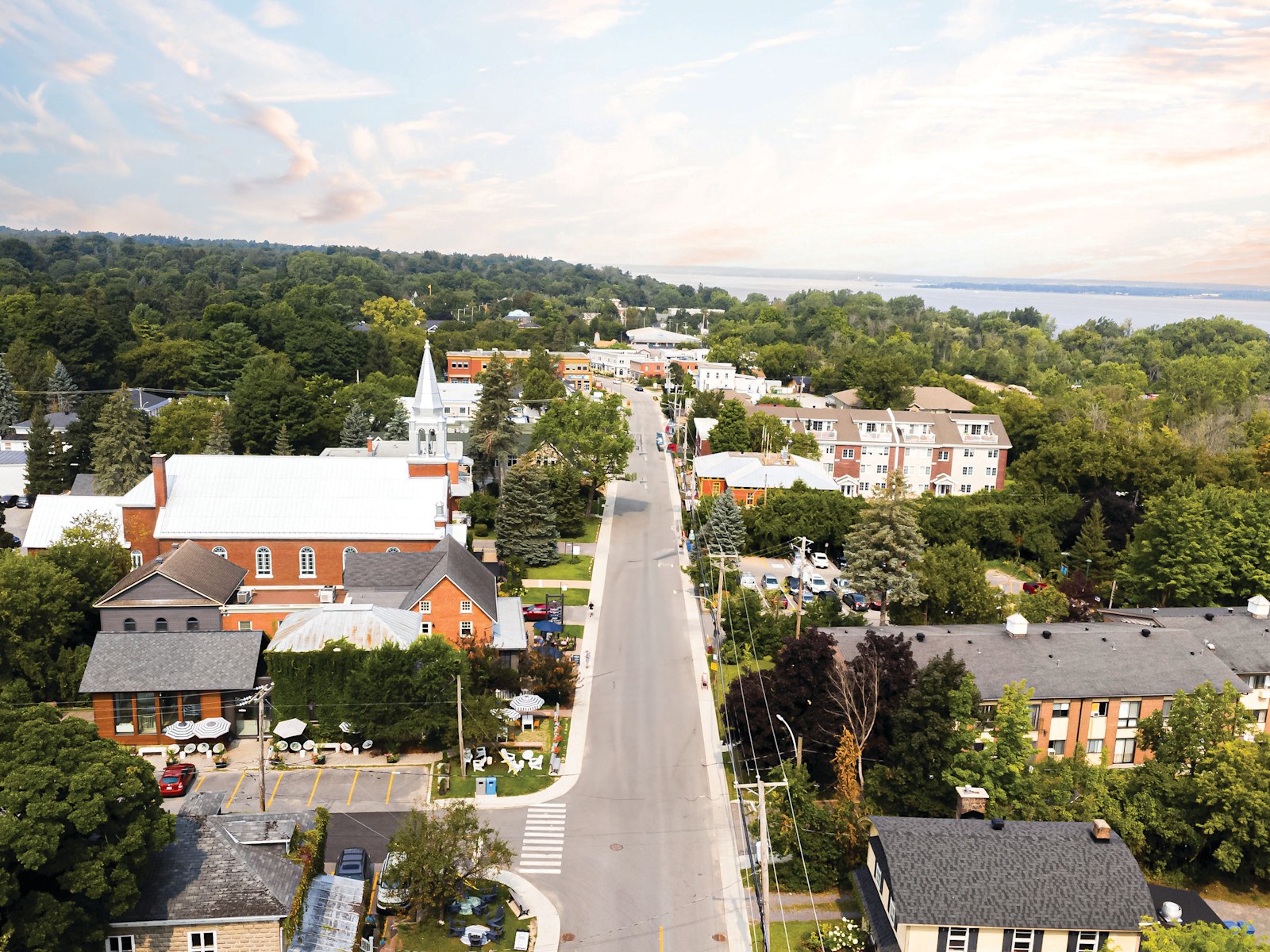 Hudson, QC